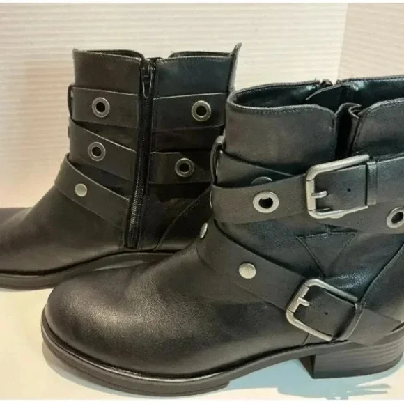 Size 9M Black Indigo RD Boots With Belt Buckles And Zipper With Silver Hardware - Picture 2 of 8